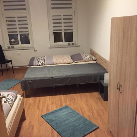 Ferienwohnung Am Holzwurm リーザ エクステリア 写真